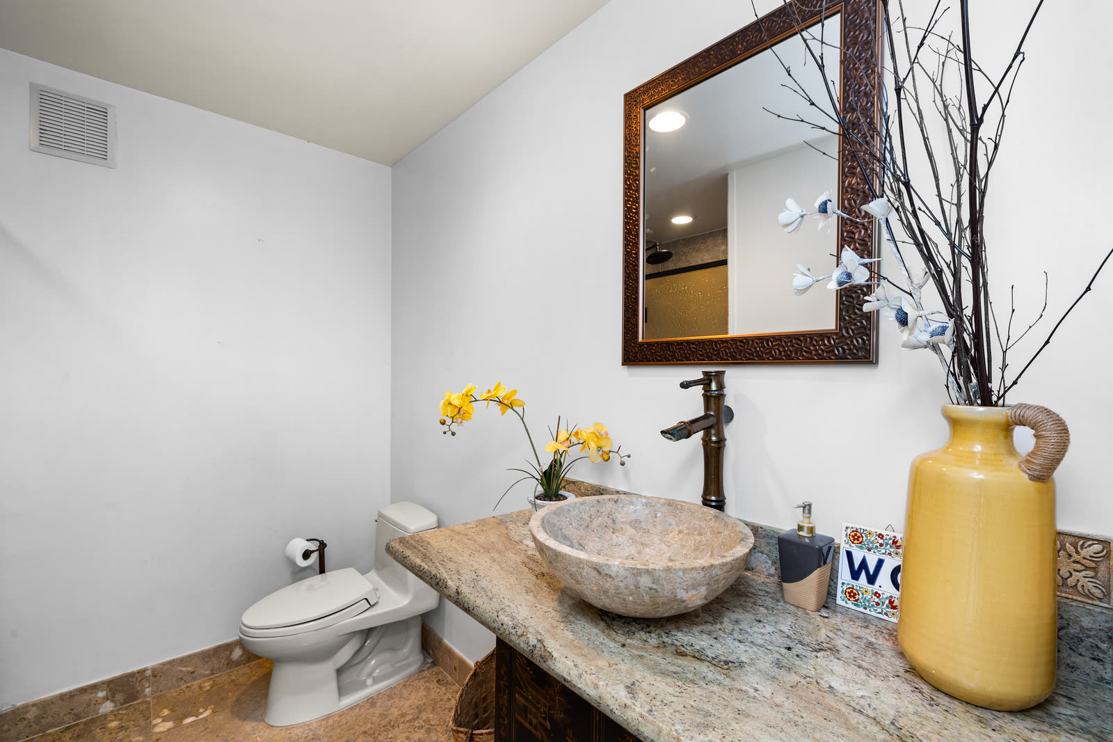 Powder room